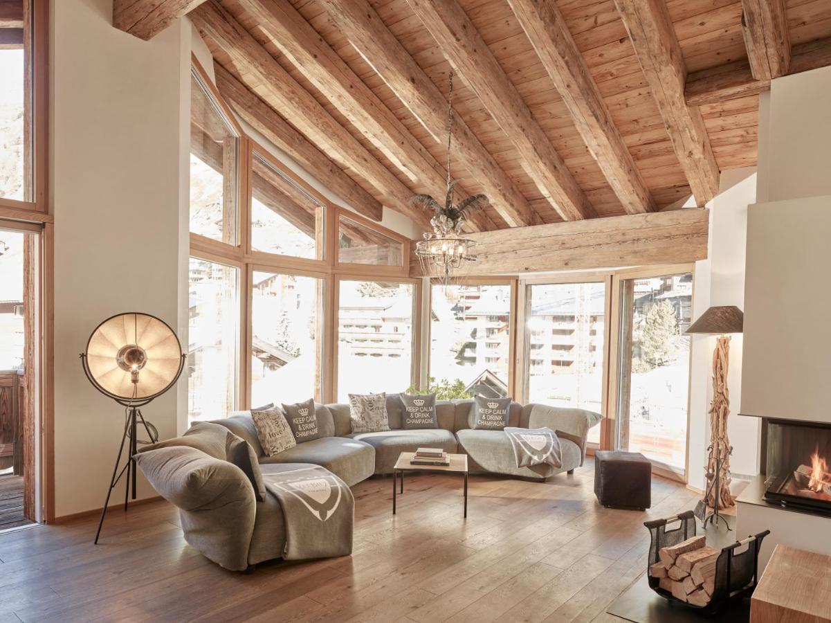 Firefly Luxury Suites Zermatt Exterior foto