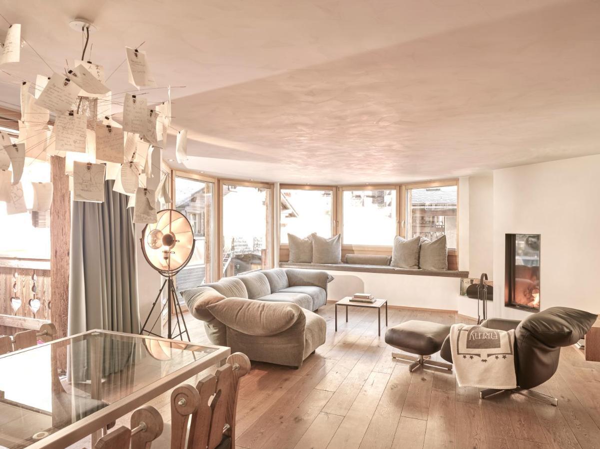 Firefly Luxury Suites Zermatt Exterior foto