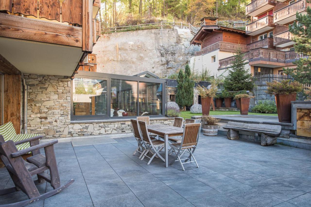 Firefly Luxury Suites Zermatt Exterior foto