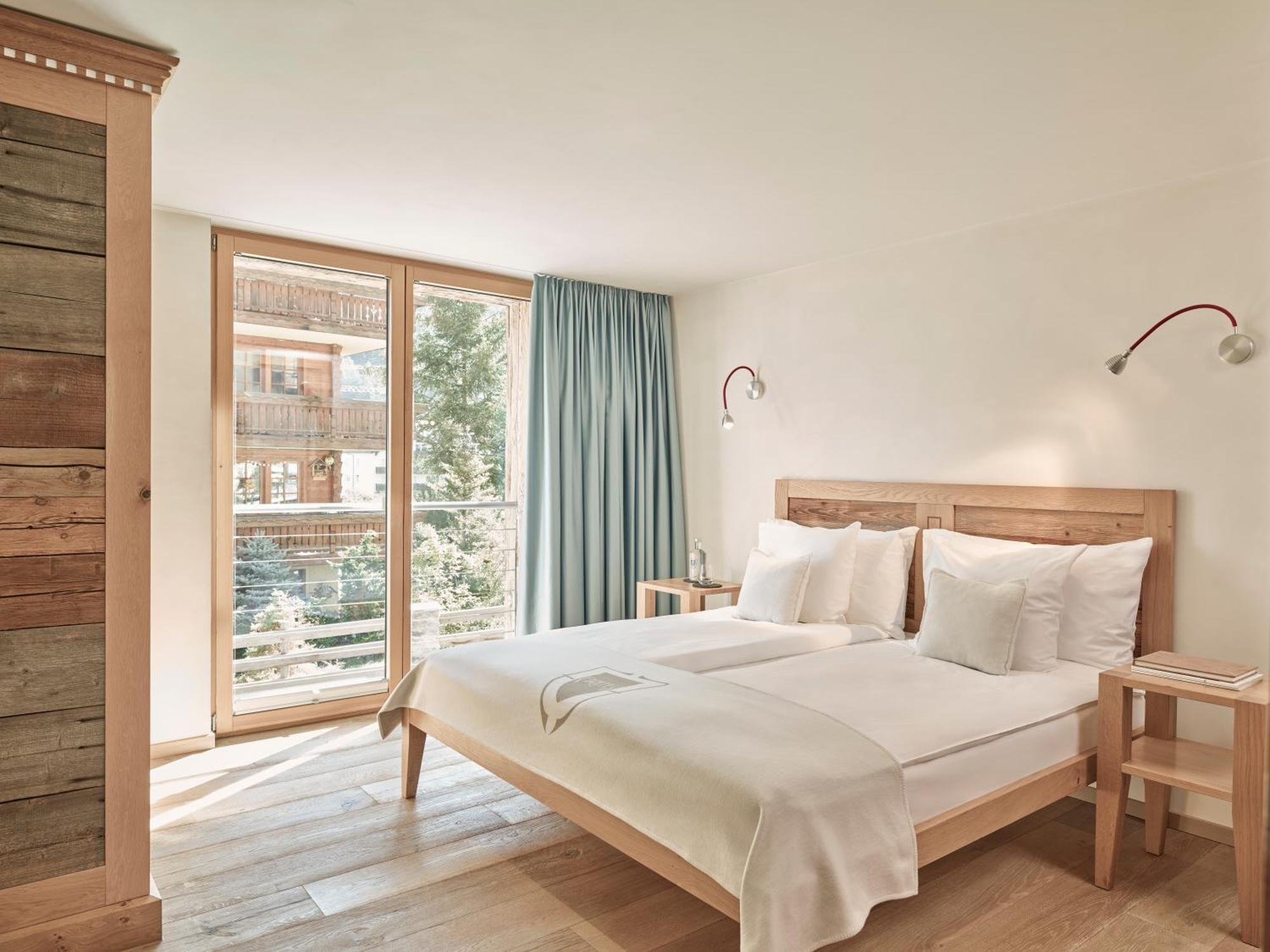 Firefly Luxury Suites Zermatt Exterior foto