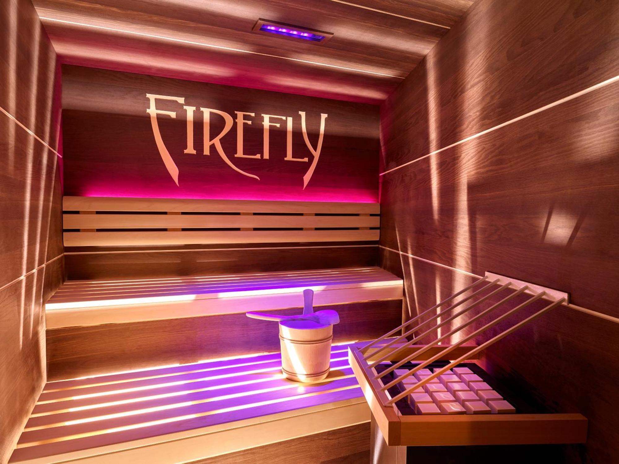 Firefly Luxury Suites Zermatt Exterior foto