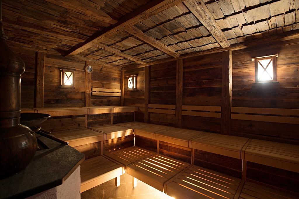 Firefly Luxury Suites Zermatt Exterior foto