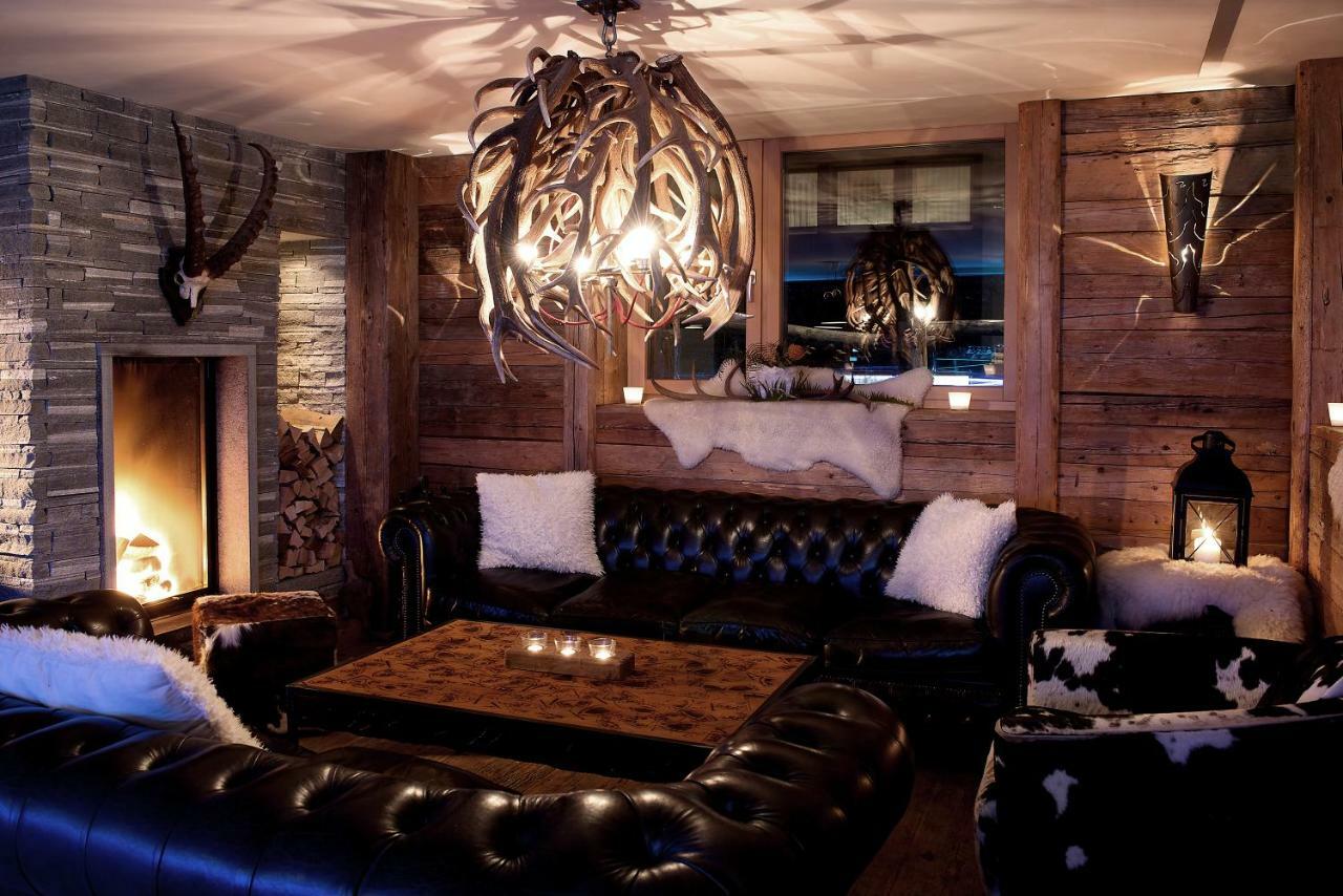 Firefly Luxury Suites Zermatt Exterior foto